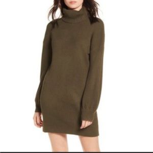 NWT Turtleneck Sweater Dress